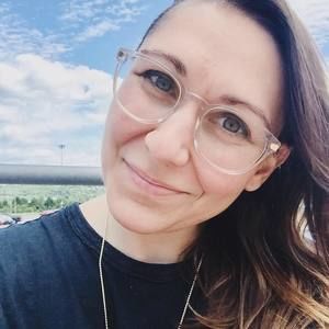 Meet your Posher, Lisa